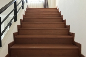 ST9